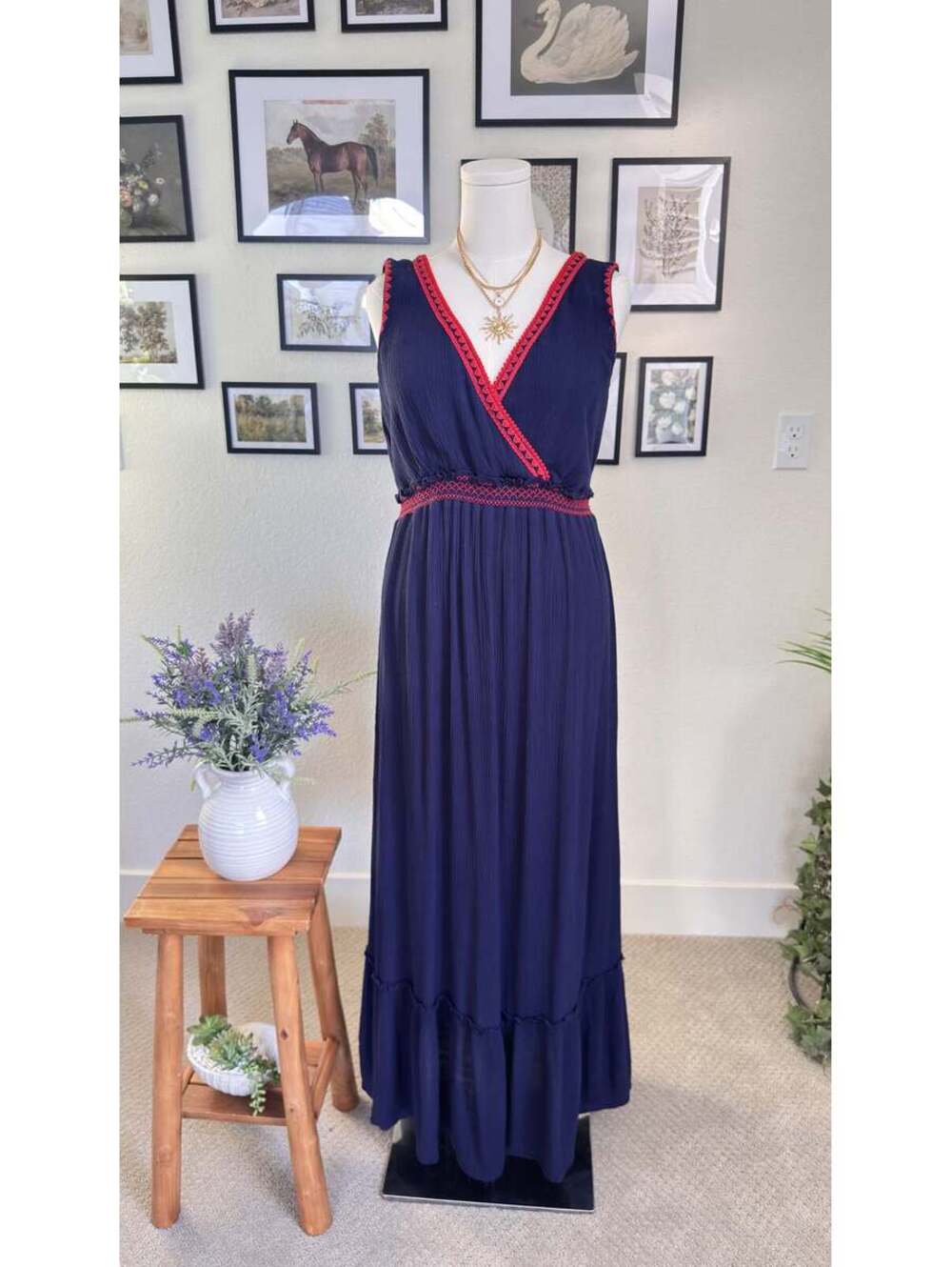 Jessica Simpson Maternity Navy Embroidered Maxi - Size L